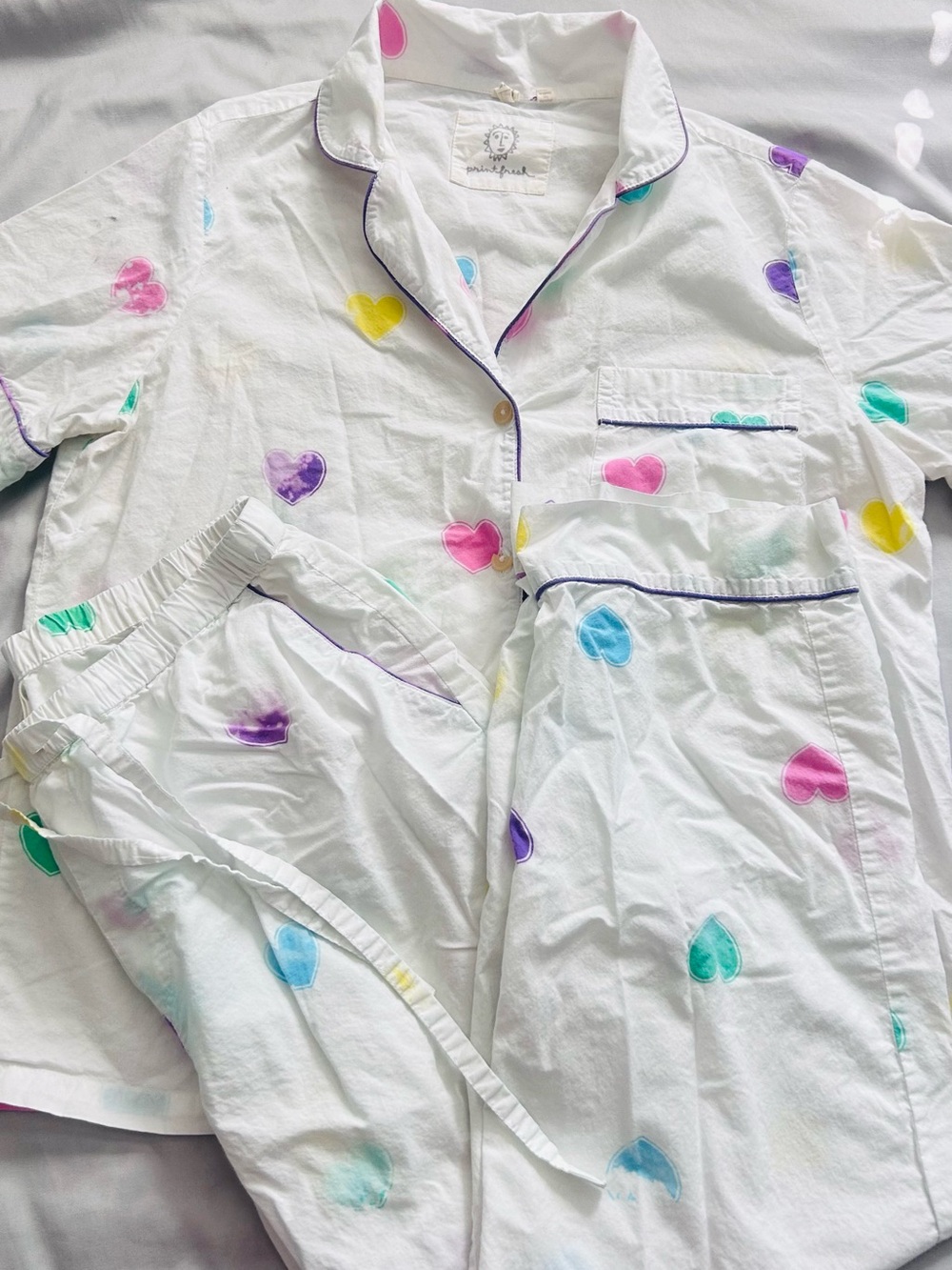 Printfresh White women’s Pajama Set with Multicolored Heart Prints